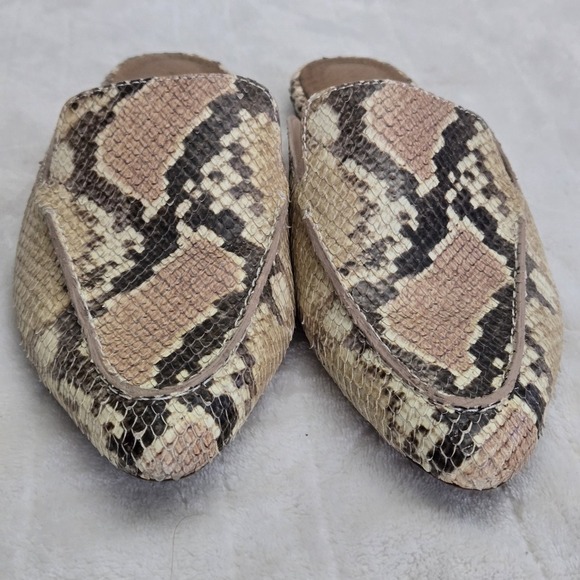 MADEWELL The Frances Skimmer Mule  Sz 7 Snake Embossed Leather Pointed Toe Chic - Picture 2 of 9